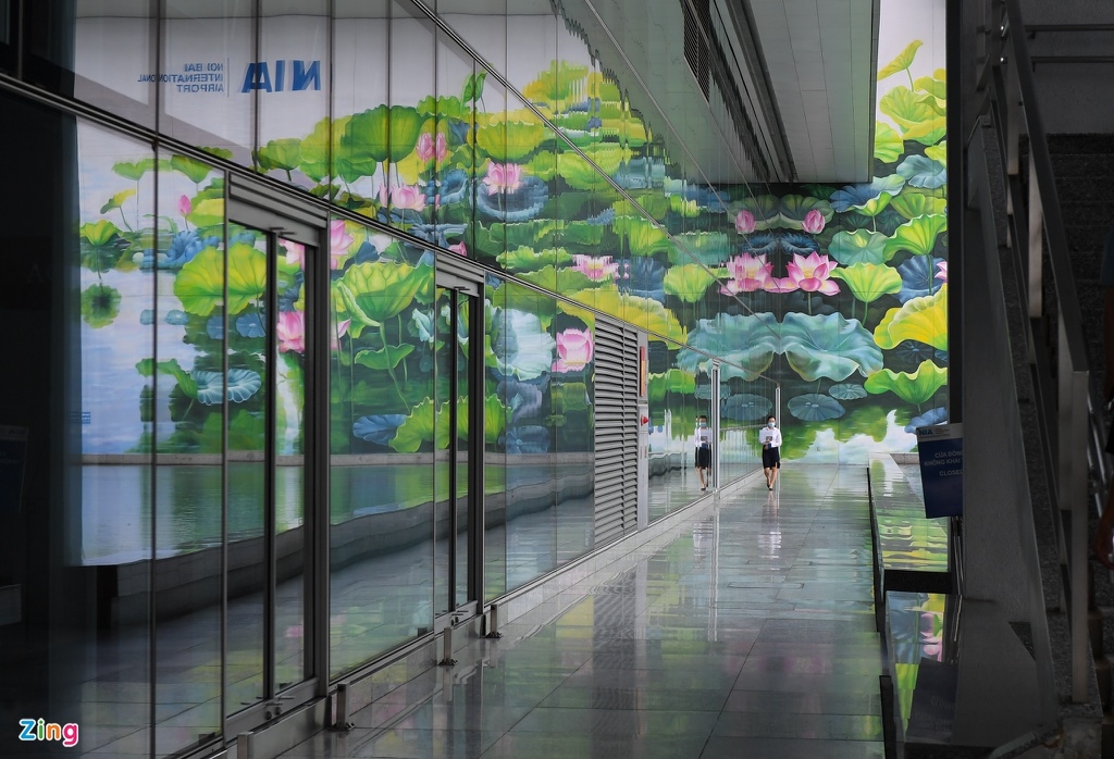 Terminal 2 of Noi Bai International Airport falls quiet